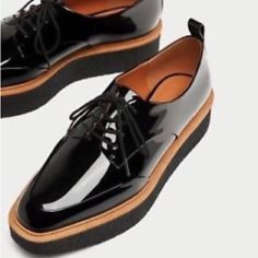 PLATFORM DERBY SHOES SIZE 40